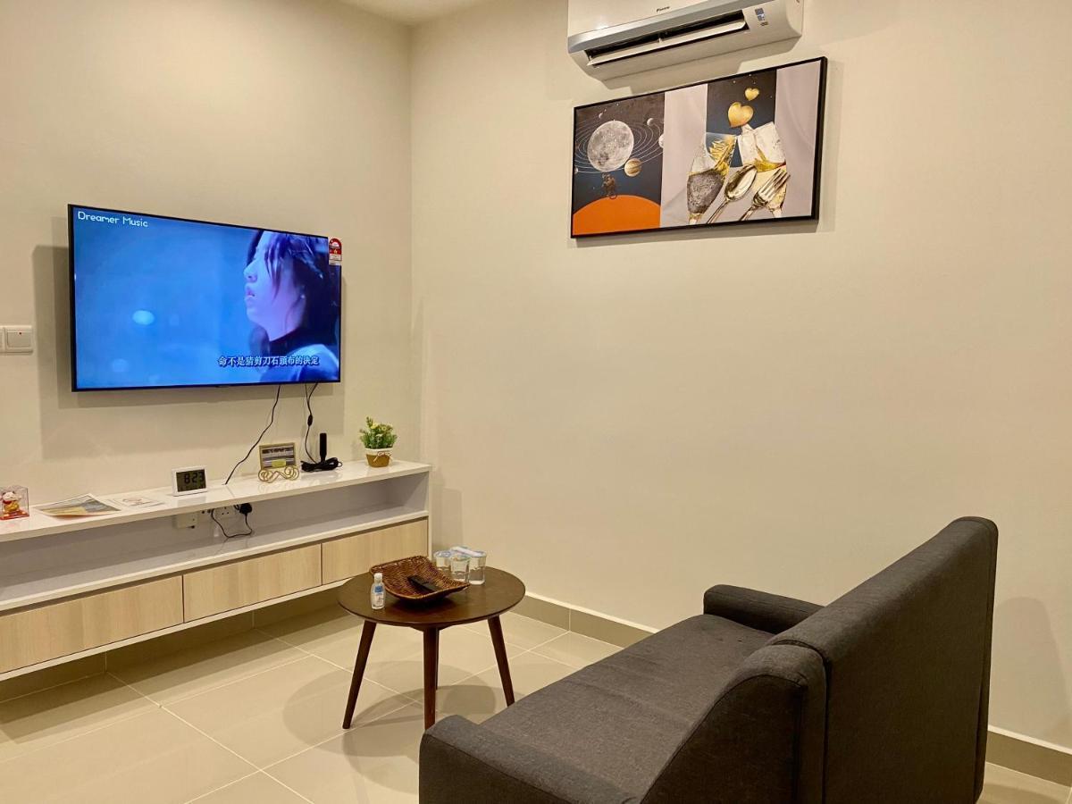 Kota Kinabalu City The Shore - Lucky 7 Homestay المظهر الخارجي الصورة