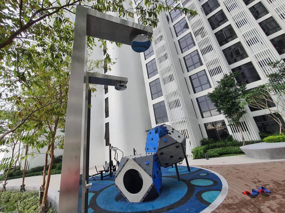 Kota Kinabalu City The Shore - Lucky 7 Homestay المظهر الخارجي الصورة