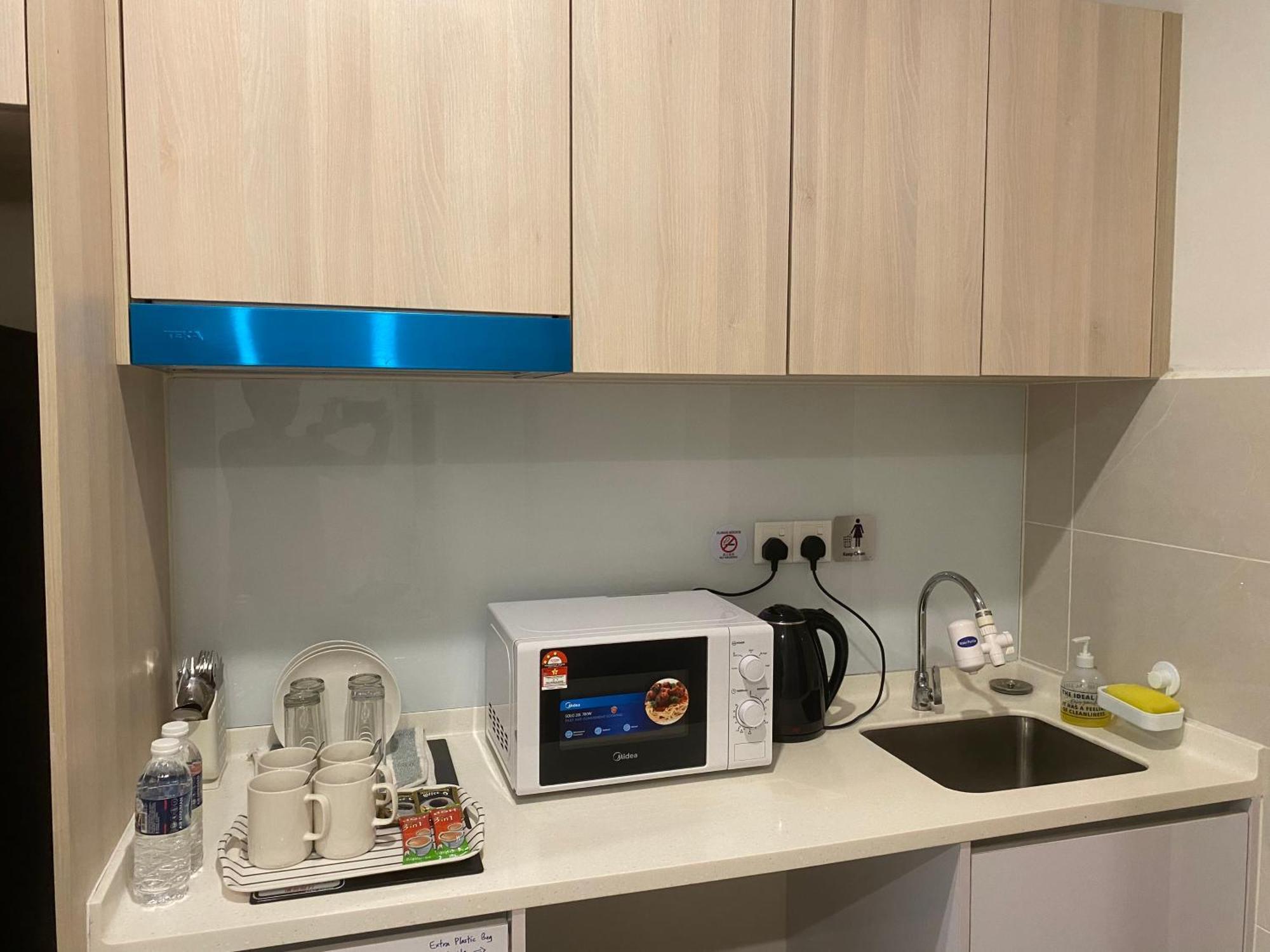 Kota Kinabalu City The Shore - Lucky 7 Homestay المظهر الخارجي الصورة